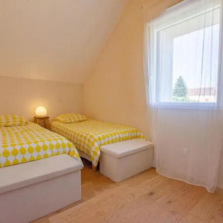 Le Bien-aime Holiday home Villiers-sous-Praslin
